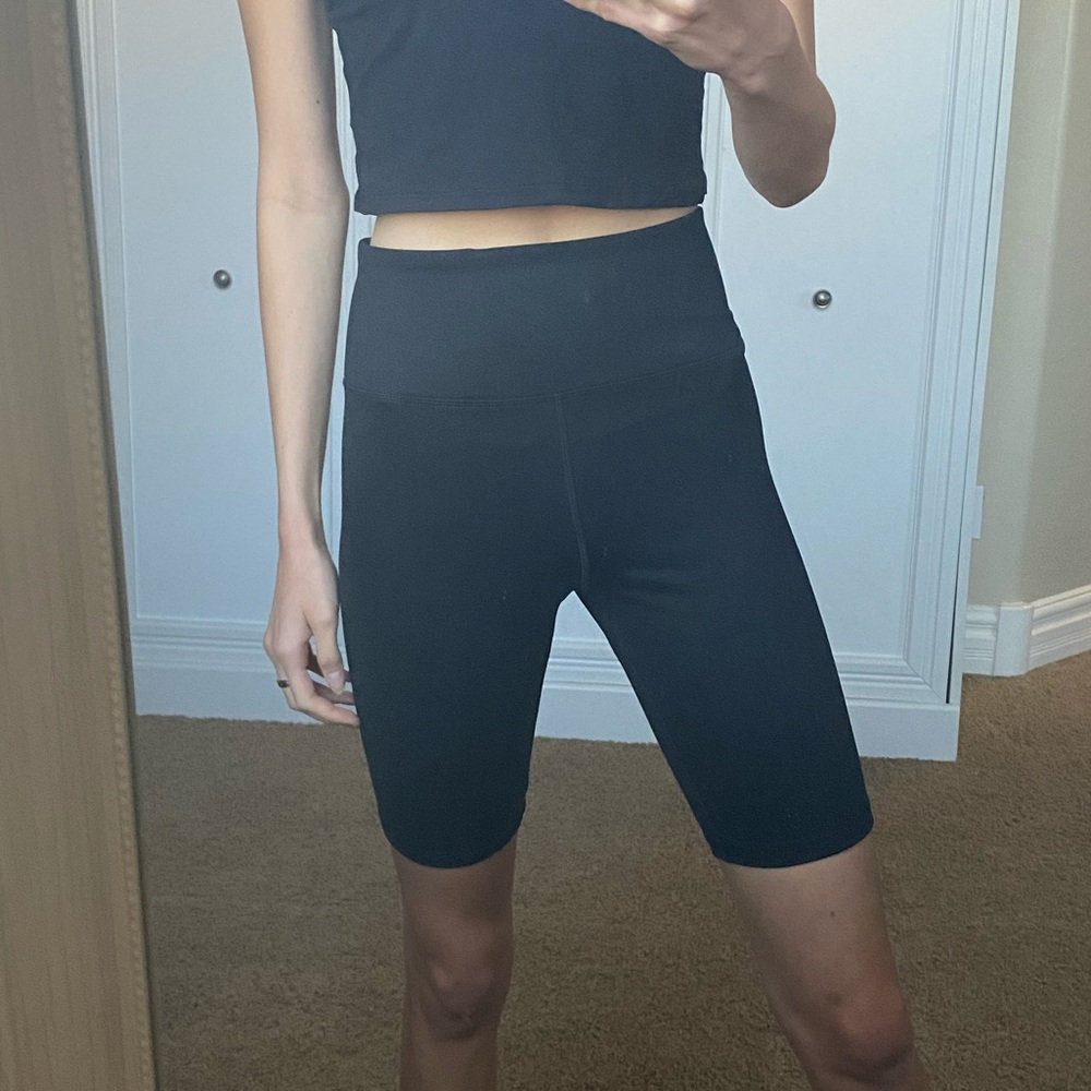 high-rise biker shorts